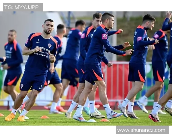 克罗地亚足球明星平均年龄解析与球队未来发展前景探讨 克罗地亚足球明星平均年龄解析与球队未来发展前景探讨