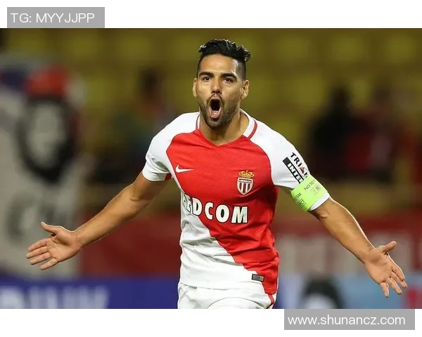 全球足球历史最佳球员排名揭晓 谁是足坛最强球星的最终赢家