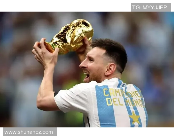 梅西：从天赋少年到足球传奇的辉煌历程与伟大成就