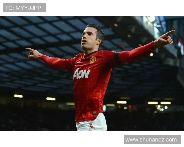 足球巨星背后的无奈与挣扎：光环下的孤独与压力